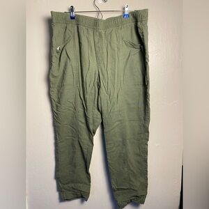 Old Navy Women’s pull-on Sage Cargo Pants